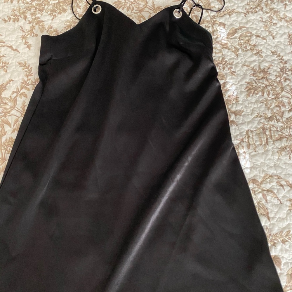 Topshop dress, so stylish , like new - Picture 3 of 3